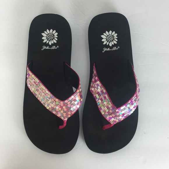 yellow box sandy flip flops